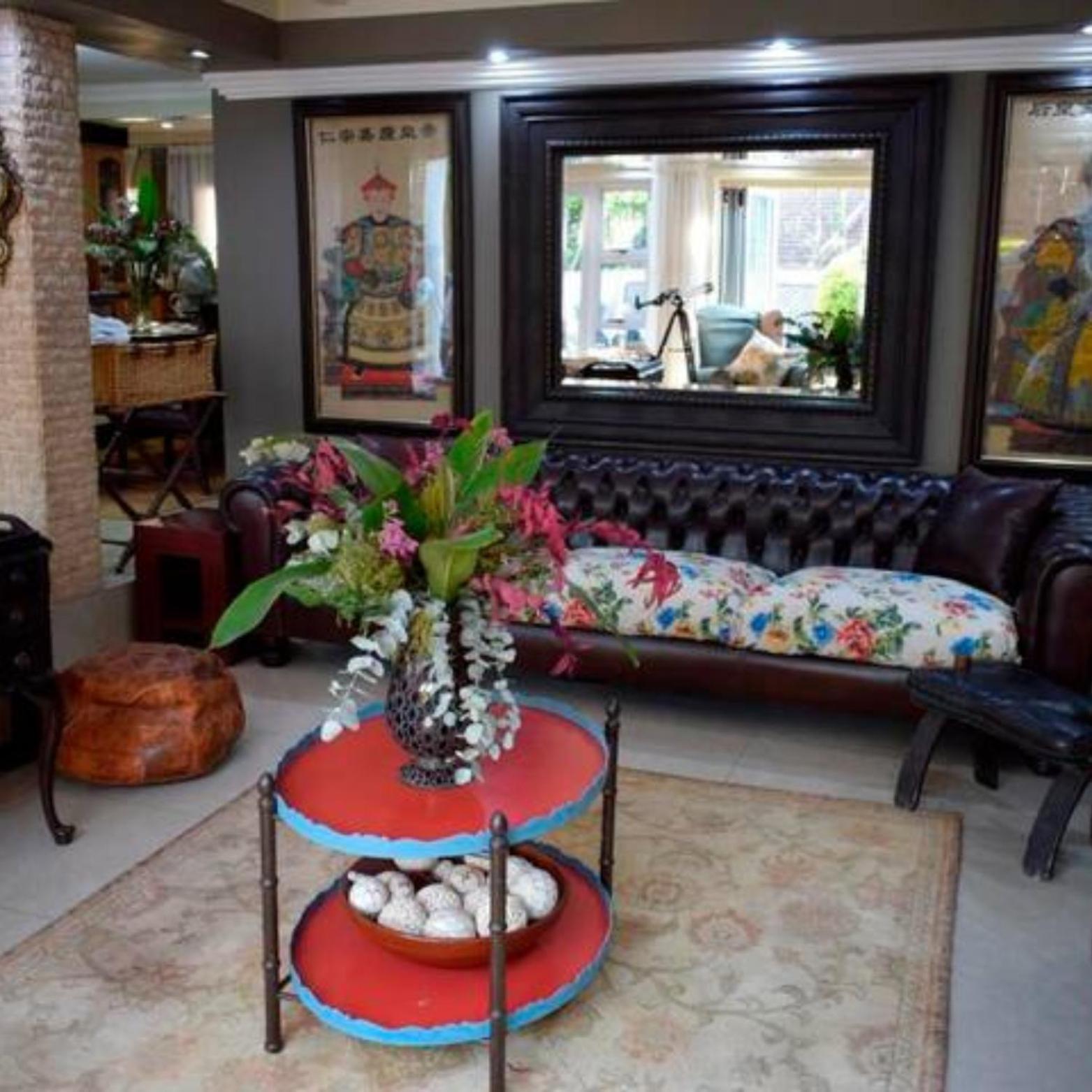The Elephant Room At Frederick'S Place Pretoria-Noord Exteriör bild