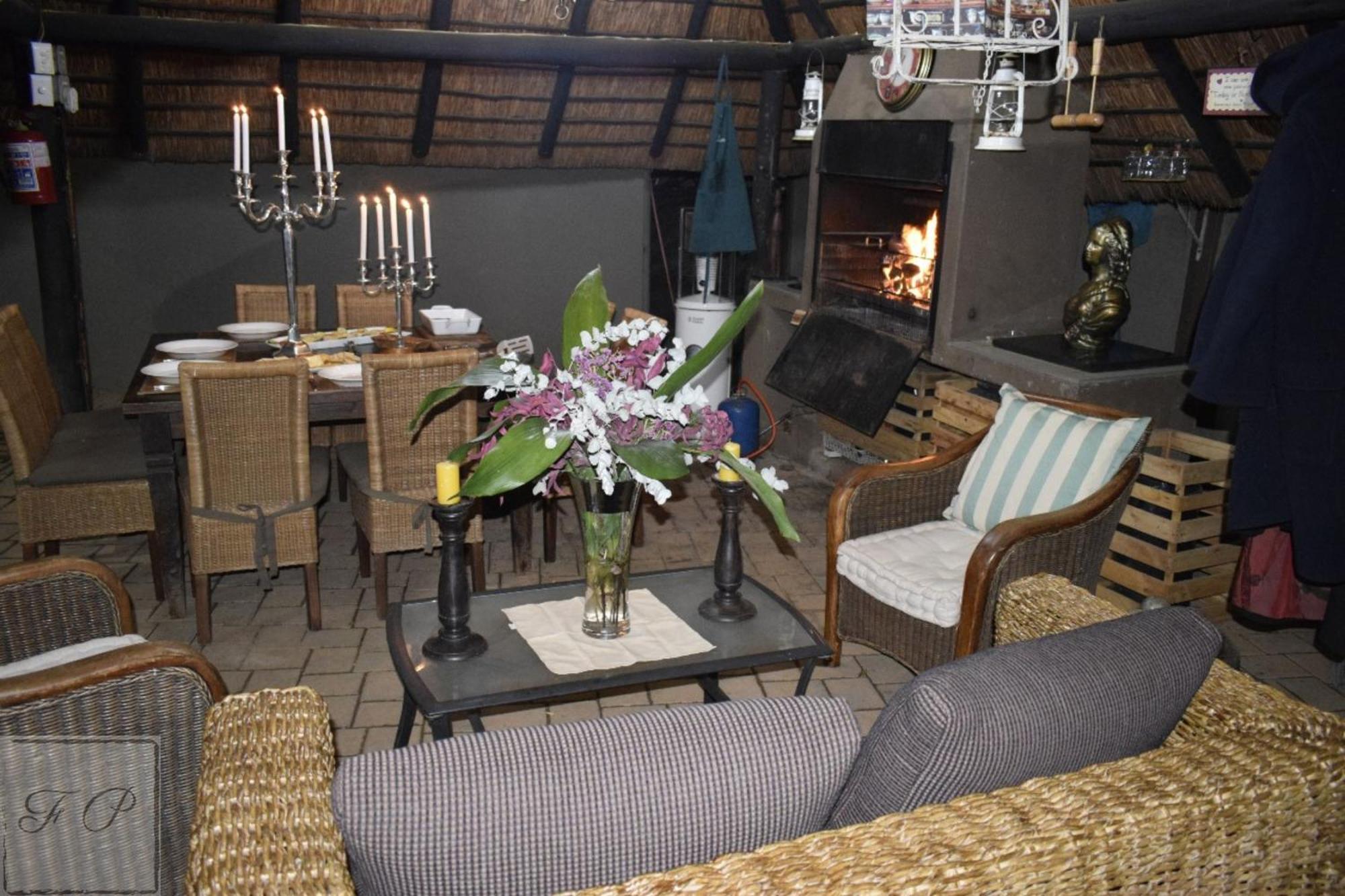 The Elephant Room At Frederick'S Place Pretoria-Noord Exteriör bild